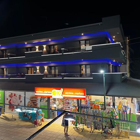 Blue Sea Boutique Apartments Olympiakí Aktí エクステリア 写真