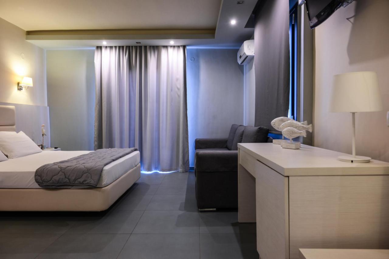 Blue Sea Boutique Apartments Olympiakí Aktí エクステリア 写真