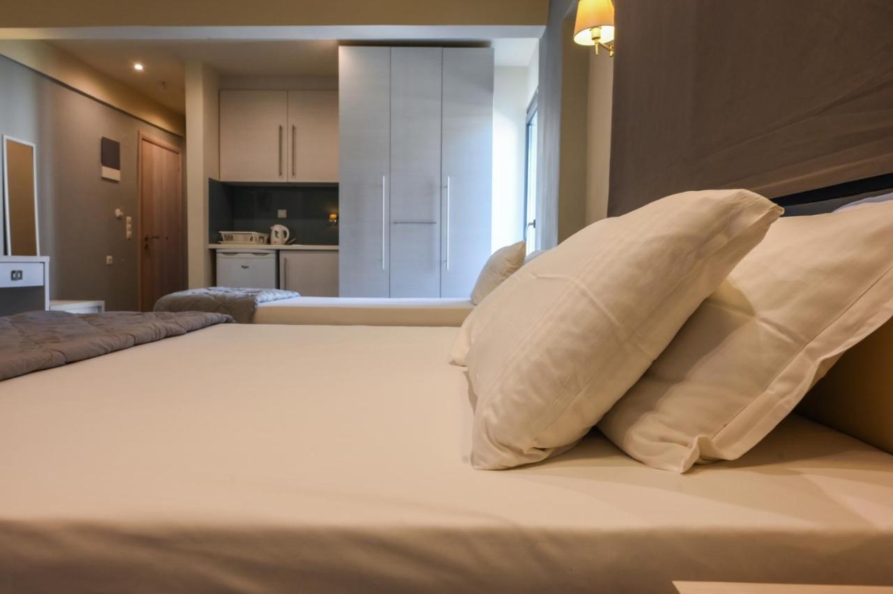 Blue Sea Boutique Apartments Olympiakí Aktí エクステリア 写真